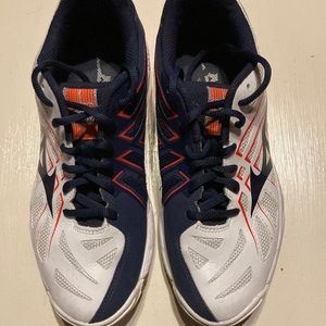 Mizuno Volleyball Court Shoes like new only worn a handful of times